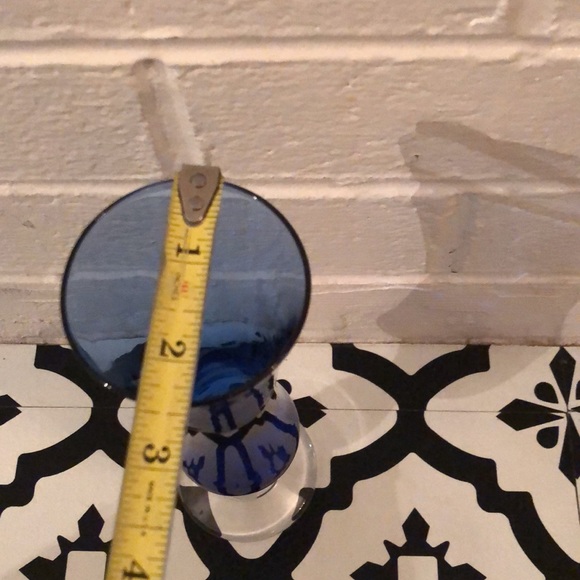 🌼Blue and Clear Glass Vase - Picture 3 of 4